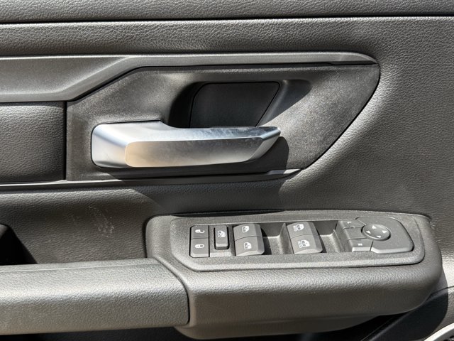 New 2026 RAM 1500 Express AWD/4WD image 13