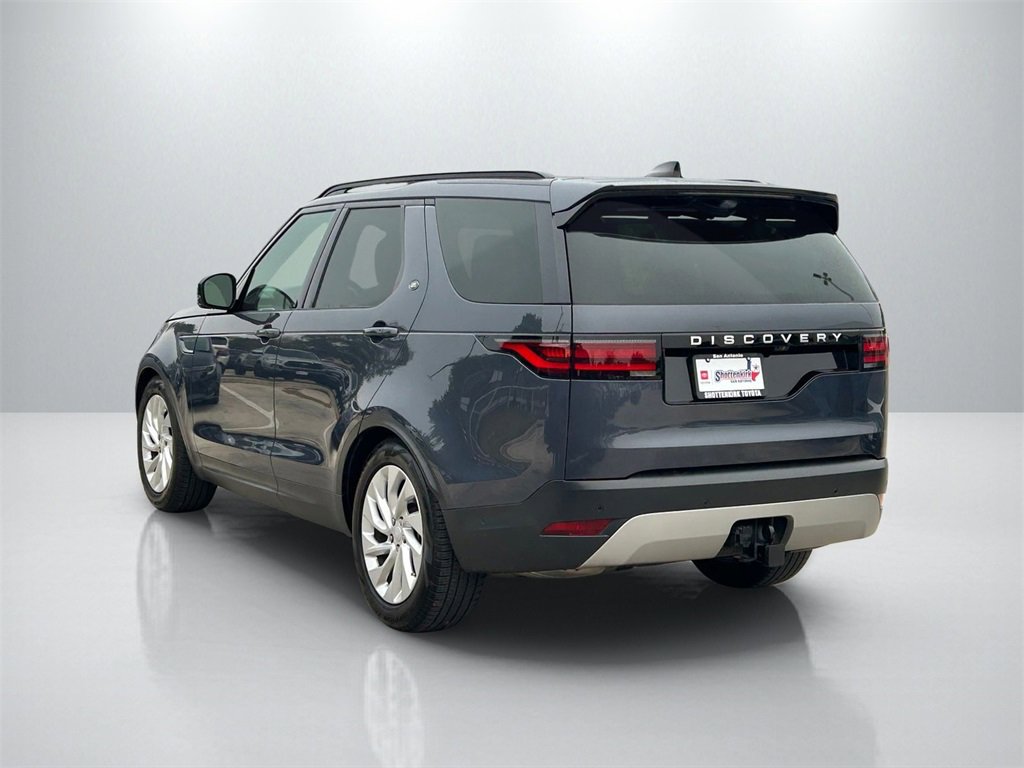 Used 2024 Land Rover Discovery S image 7