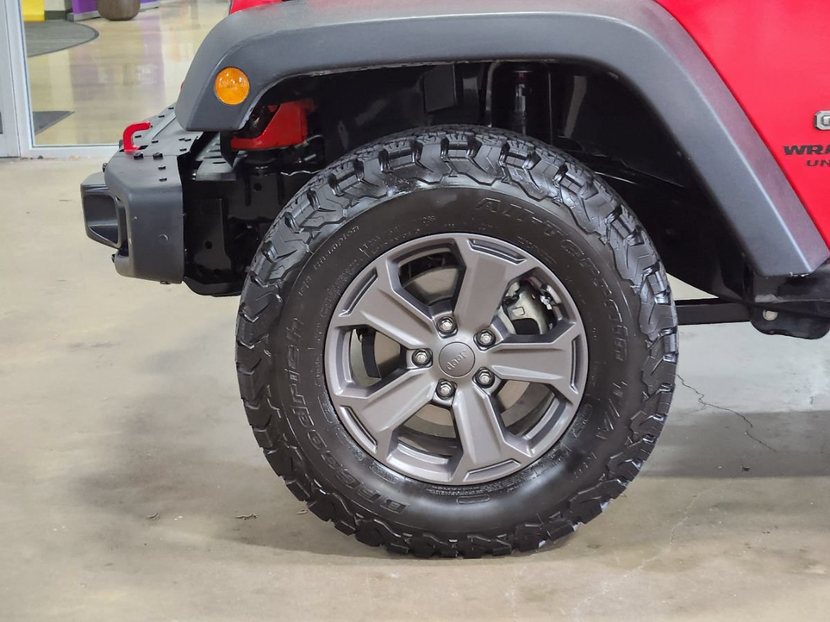 Used 2017 Jeep Wrangler Unlimited Rubicon AWD/4WD image 22