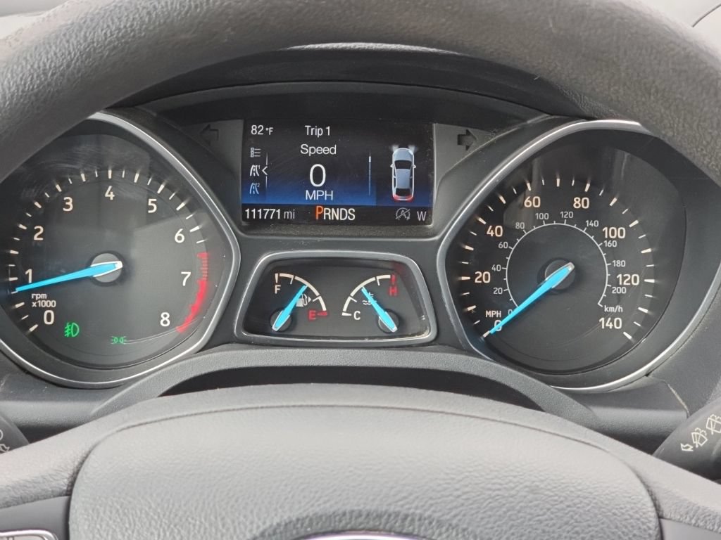 Used 2018 Ford Escape SE FWD image 25