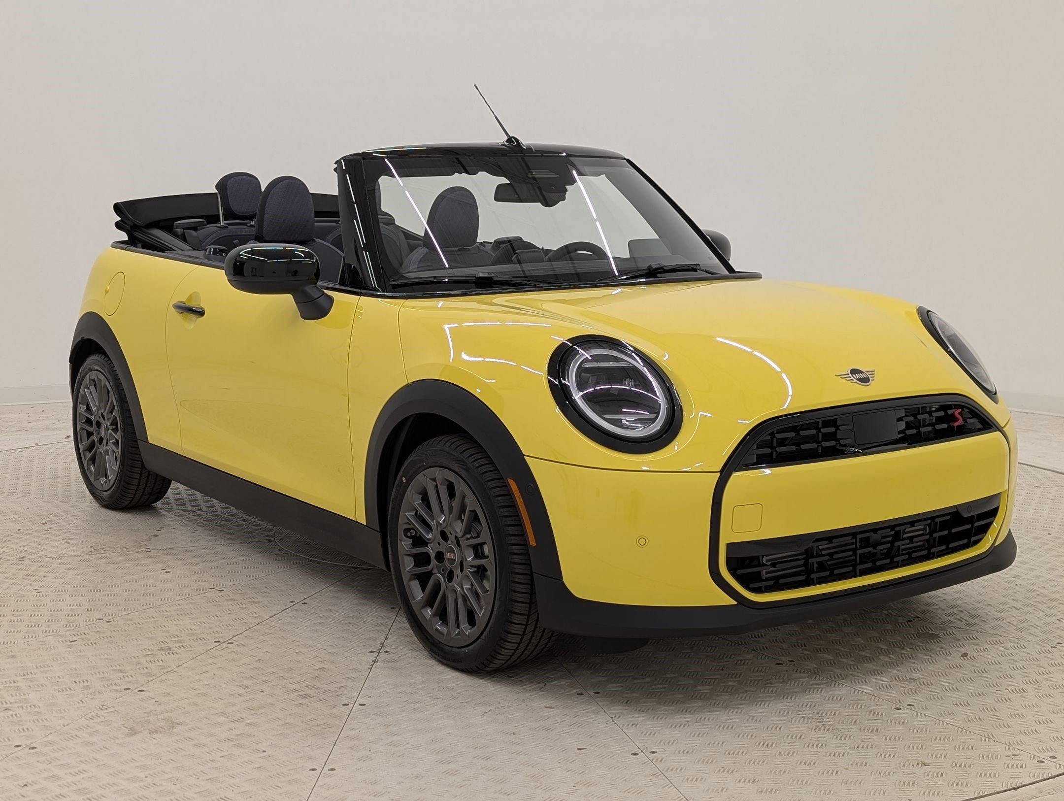 New 2026 MINI Cooper S image 7