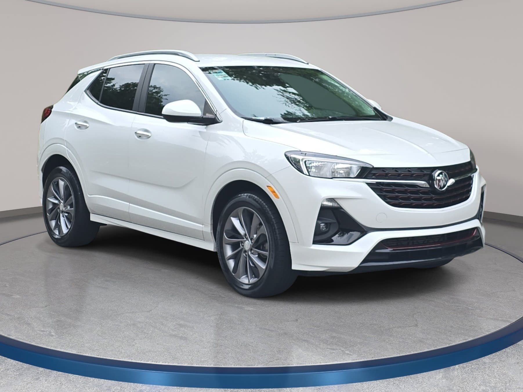Used 2023 Buick Encore GX Select w/ Sport Touring Package FWD image 3
