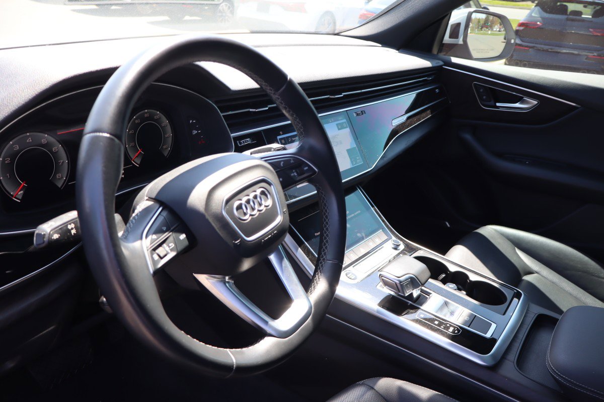 Used 2021 Audi Q8 Premium Plus w/ Premium Plus Package AWD/4WD image 9