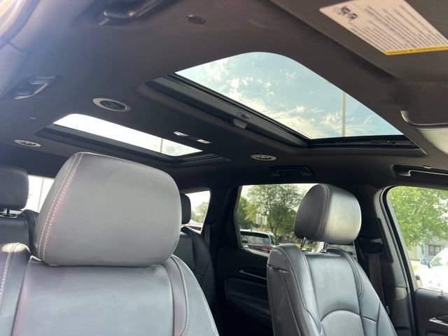 Used 2022 Buick Enclave Premium w/ Experience Buick Package AWD/4WD image 10