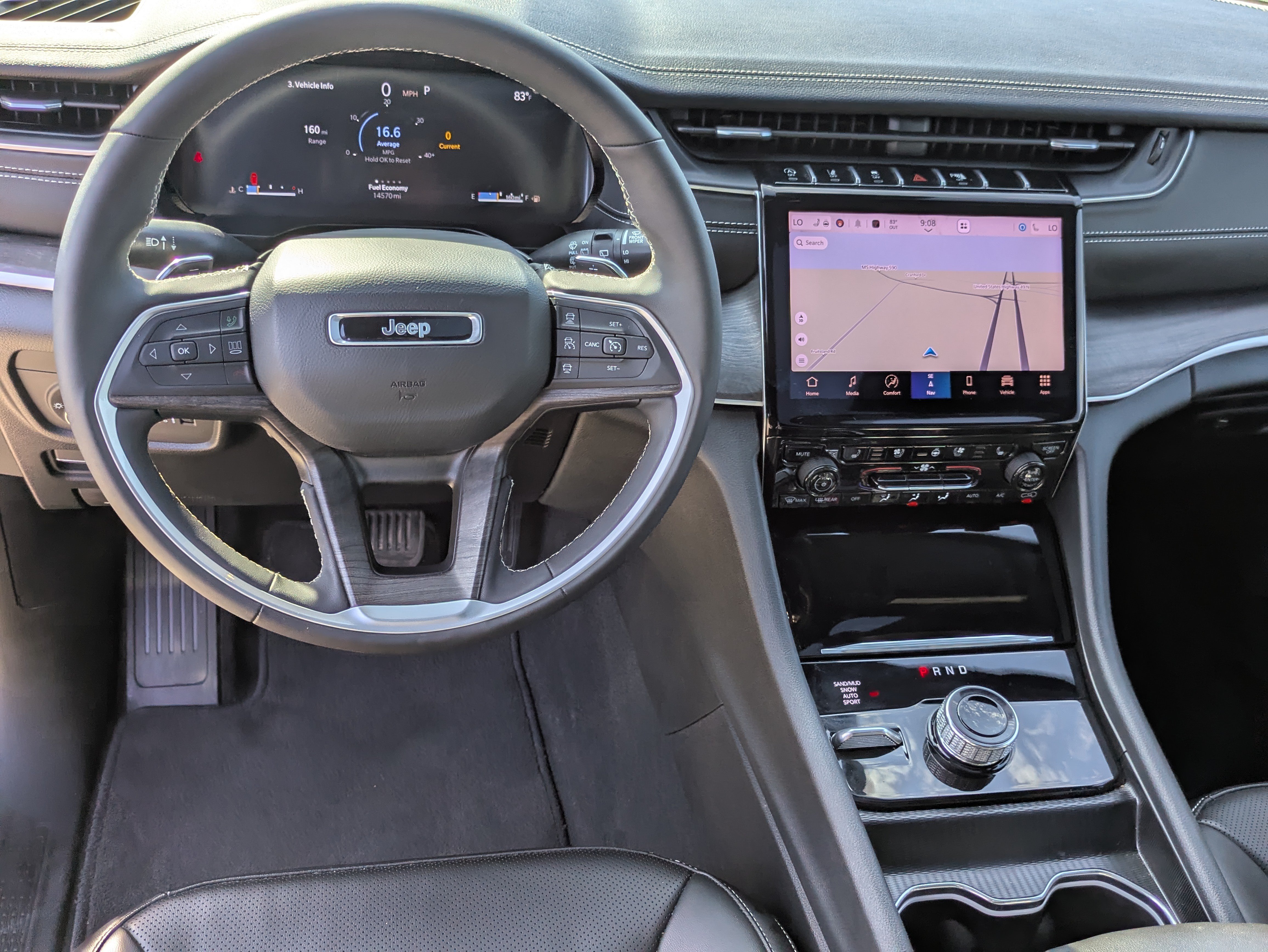 Used 2025 Jeep Grand Cherokee L Limited w/ Luxury Tech Group II AWD/4WD image 11
