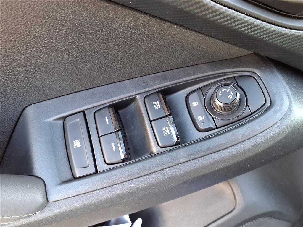 Certified 2025 Subaru Crosstrek 2.0i Premium image 14