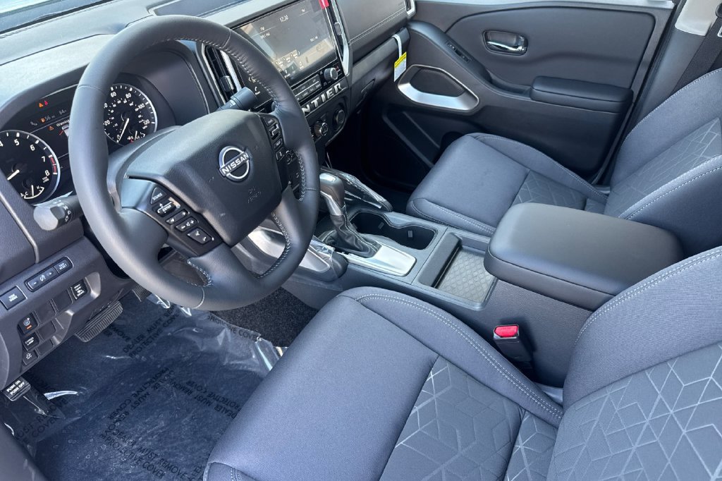 New 2026 Nissan Frontier SV w/ Tow Package RWD image 6