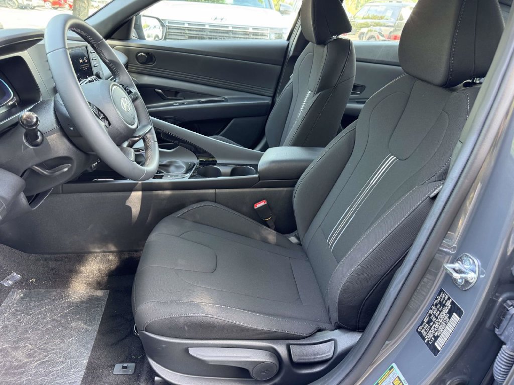 New 2026 Hyundai Elantra SEL Sport Premium FWD image 14