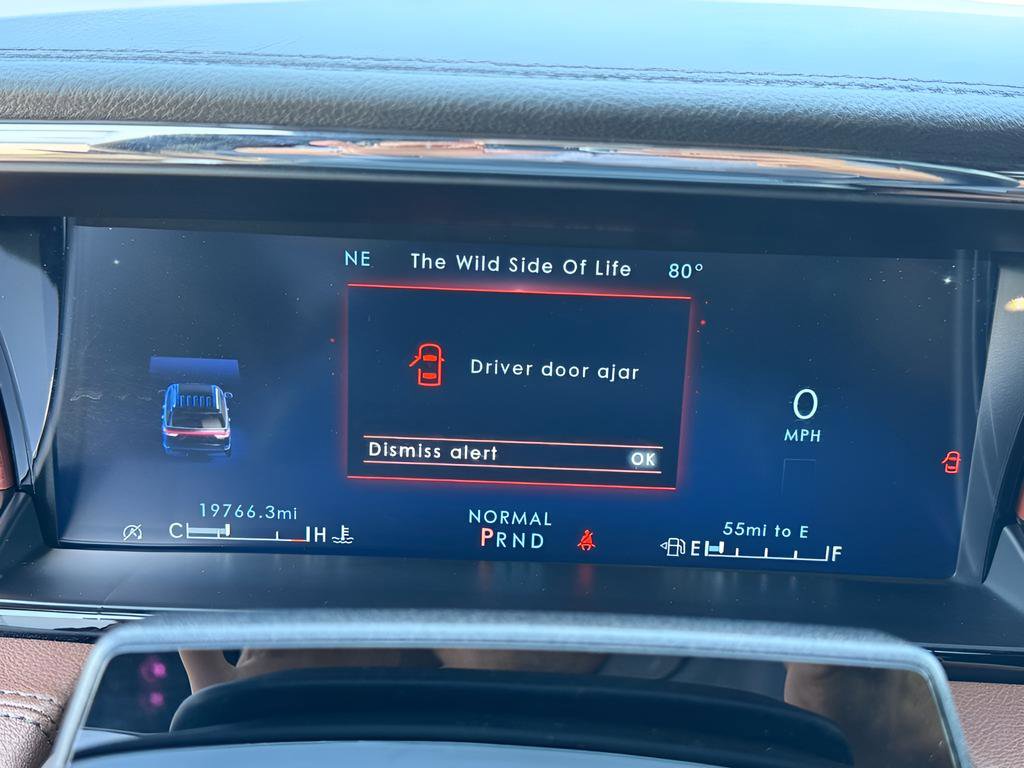 Used 2024 Lincoln Navigator Reserve image 12