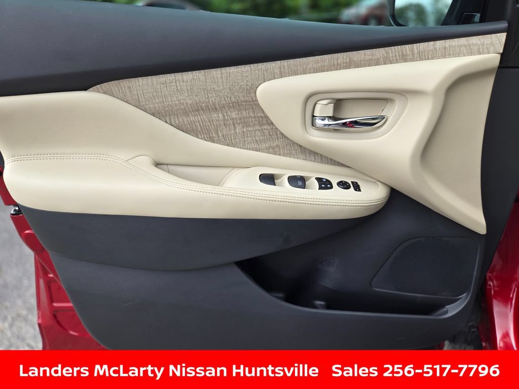 Certified 2024 Nissan Murano SV FWD image 21
