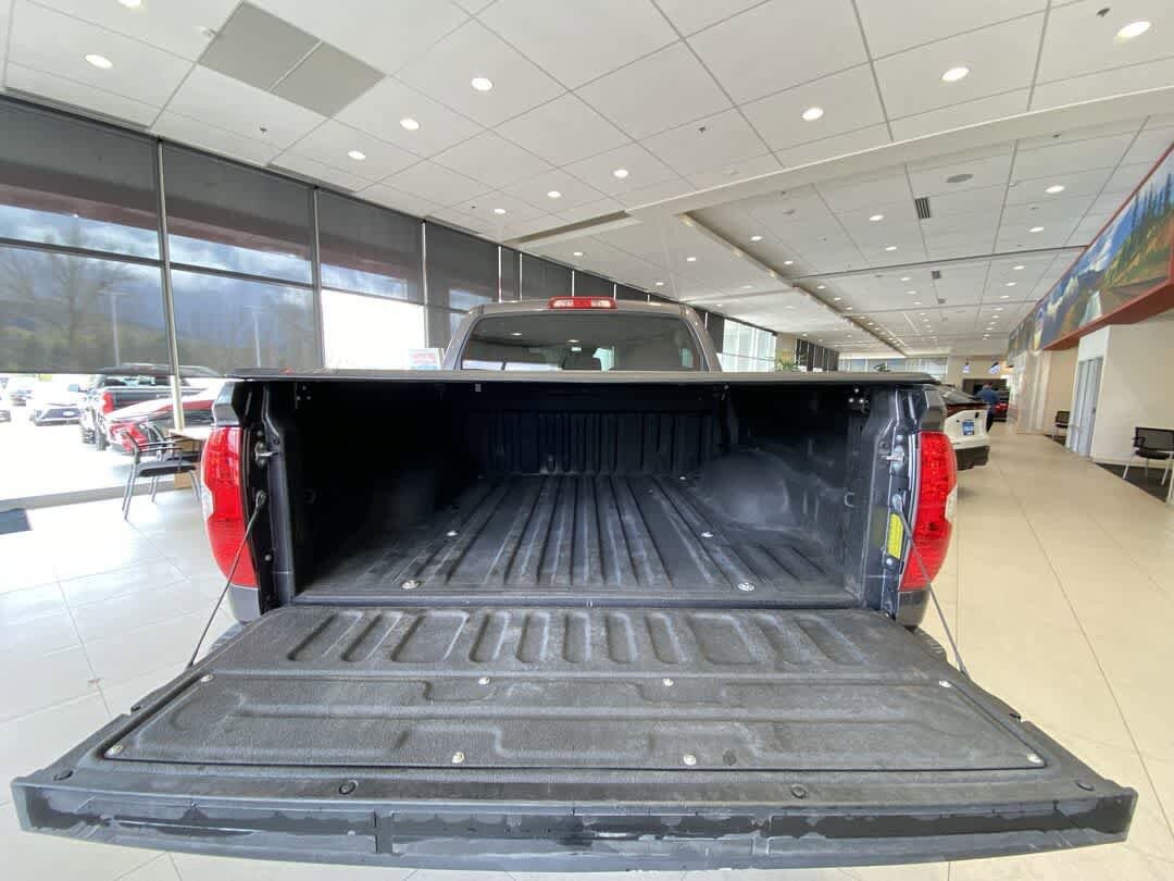 Used 2018 Toyota Tundra SR5 w/ TRD Off Road Package AWD/4WD image 25