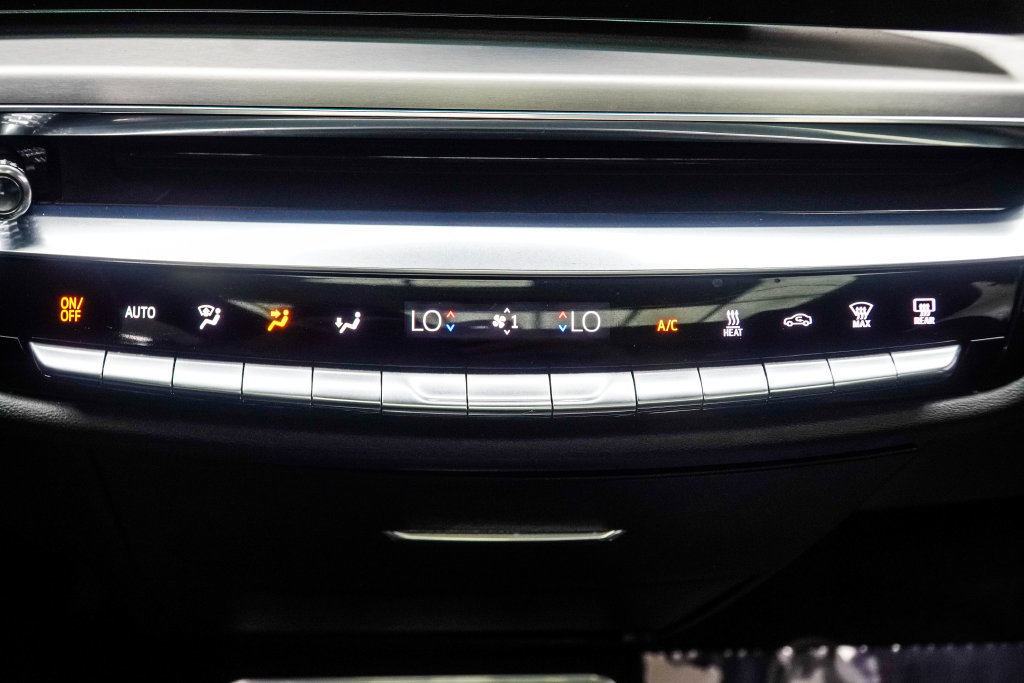 Used 2024 Cadillac Lyriq Luxury RWD image 24