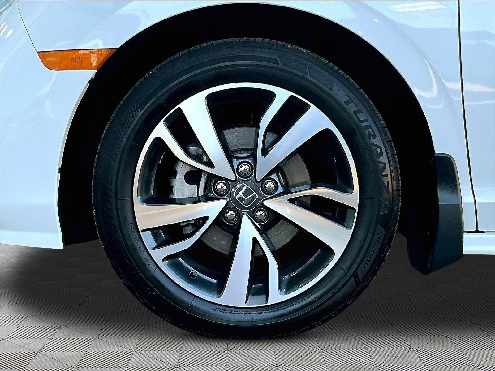 Used 2023 Honda Odyssey Touring image 34