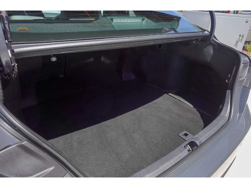 Used 2025 Toyota Camry SE FWD image 25