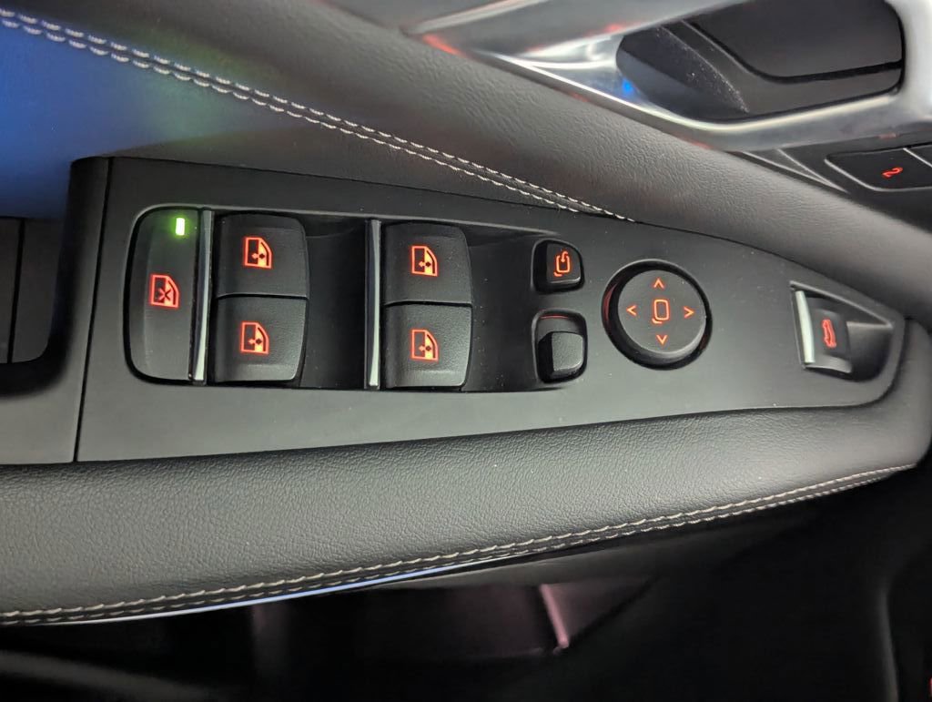 Used 2025 BMW X5 xDrive40i AWD/4WD image 49