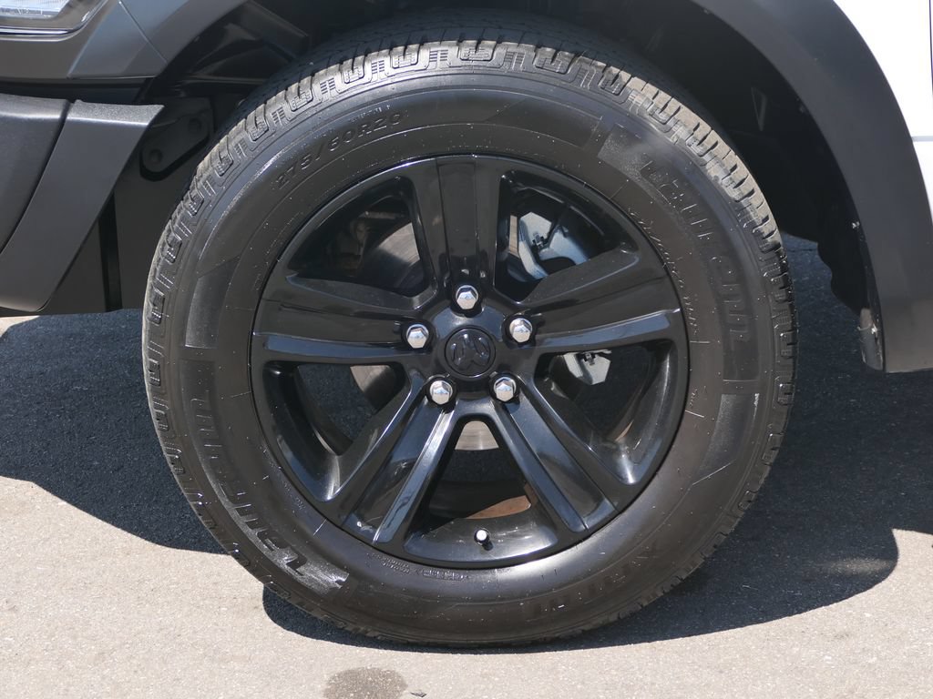 Used 2024 RAM 1500 Warlock RWD image 9