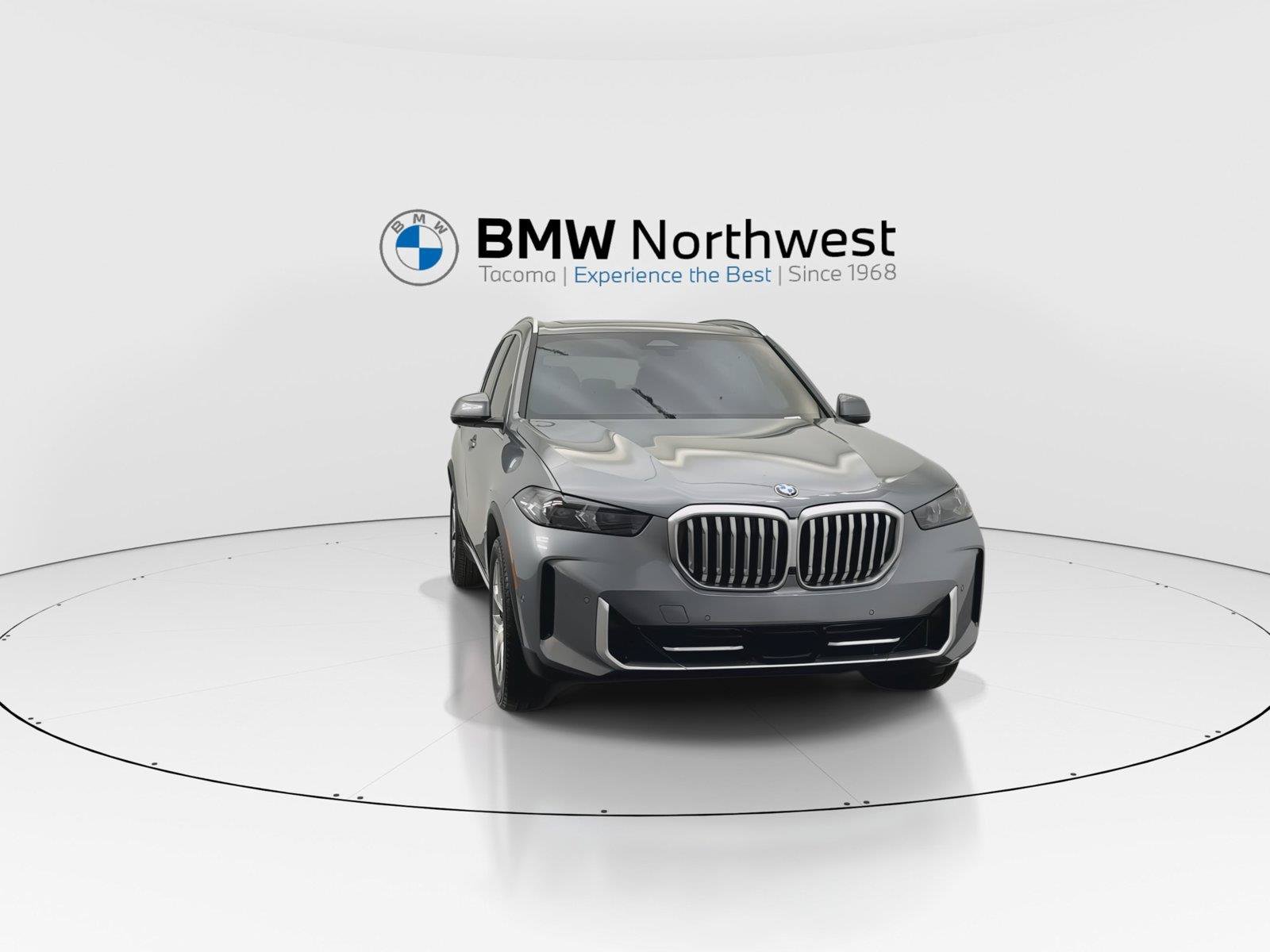 Used 2024 BMW X5 xDrive40i w/ Parking Assistance Package AWD/4WD image 7