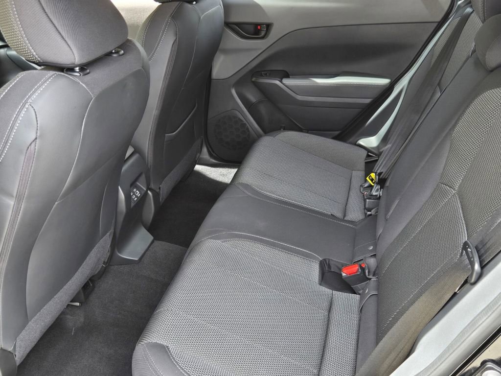 Used 2024 Subaru Crosstrek 2.0i Premium AWD/4WD image 11