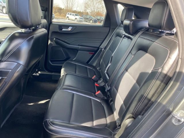 Used 2023 Ford Escape Platinum image 18
