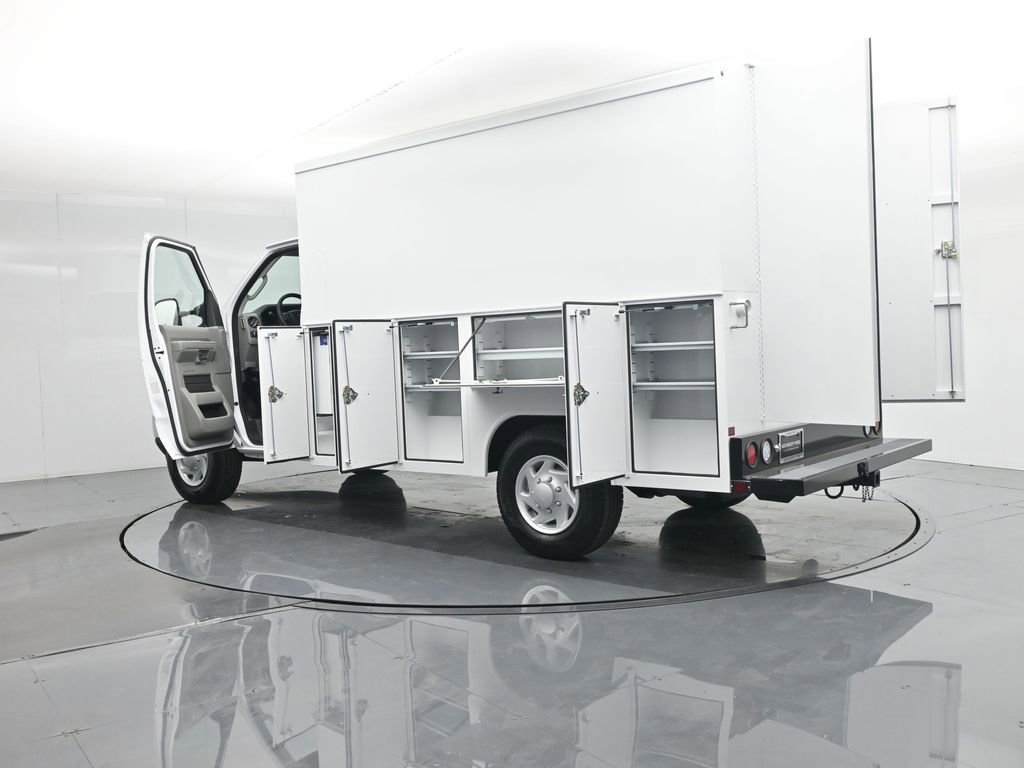New 2026 Ford E-350 and Econoline 350 Super Duty w/ Power Equipment Group image 37