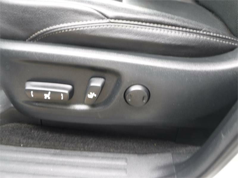 Used 2020 Toyota 4Runner 4WD image 10