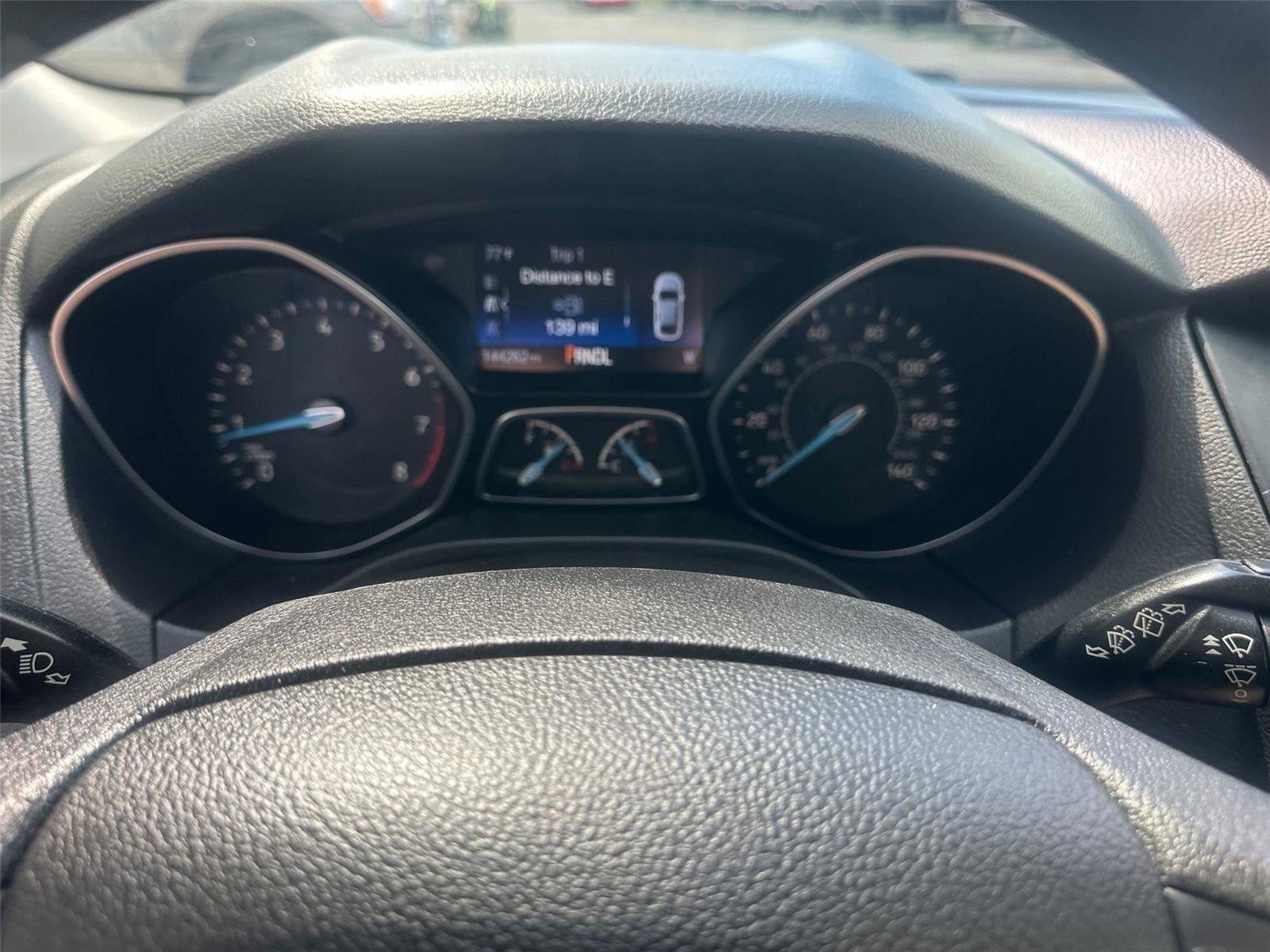 Used 2017 Ford Focus SE FWD image 18