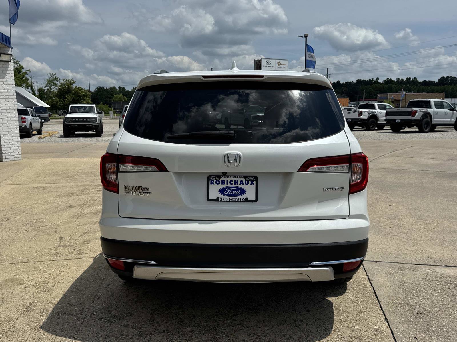 Used 2020 Honda Pilot Touring image 6
