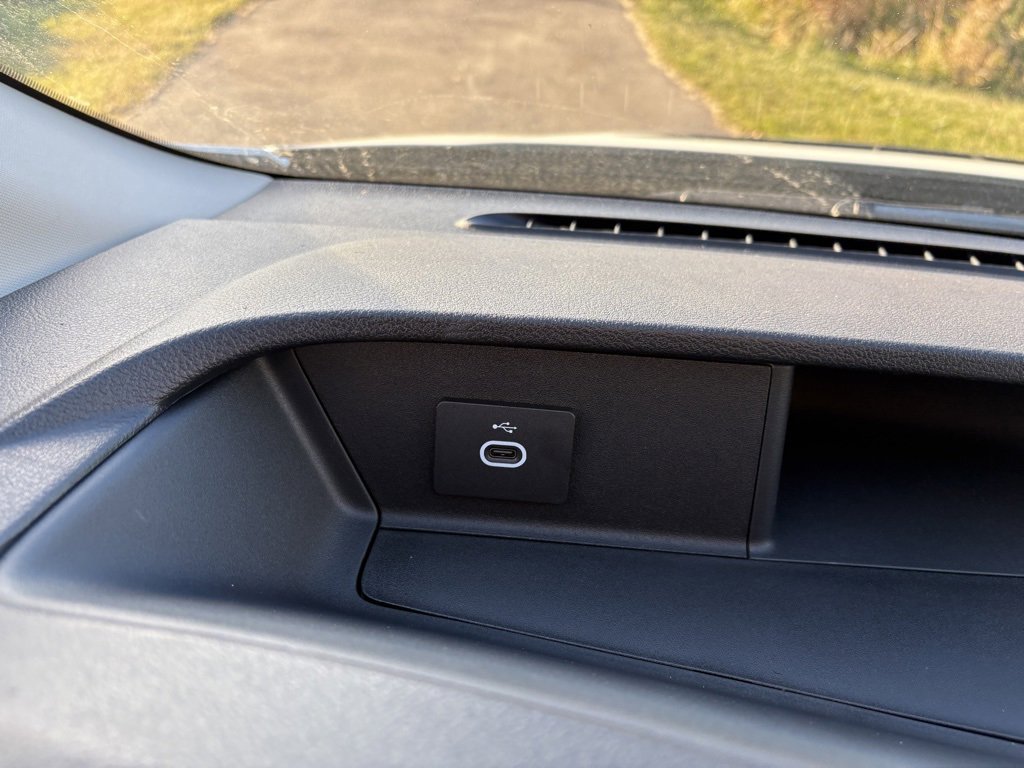 New 2026 Ford Transit 250 148 Medium Roof Extended AWD image 18