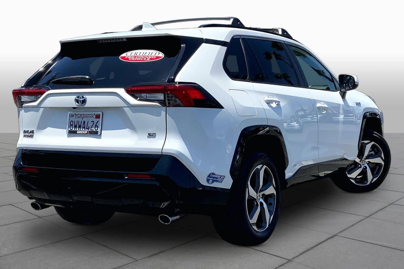 Certified 2021 Toyota RAV4 SE w/ Weather & Moonroof Package AWD/4WD image 12
