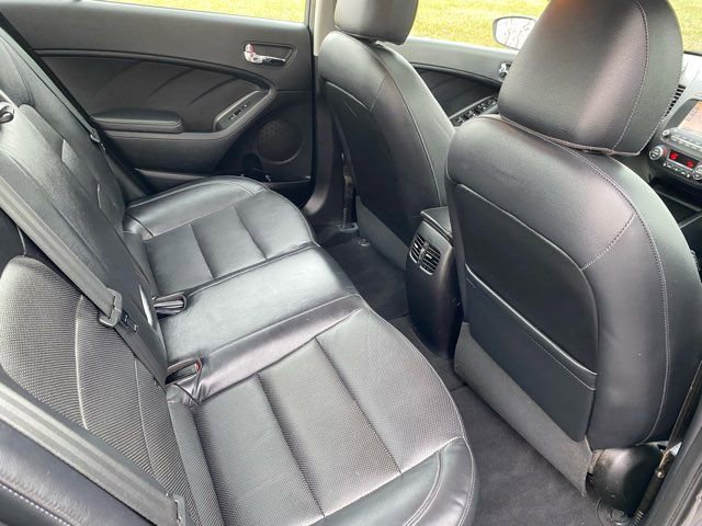 Used 2015 Kia Forte EX w/ Premium Package image 23