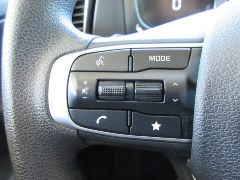 Used 2024 Kia Sportage LX image 26