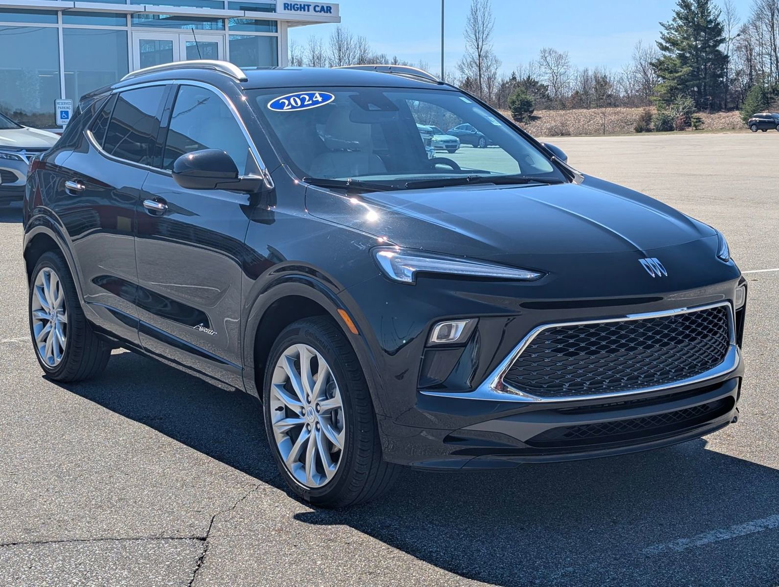 Used 2024 Buick Encore GX Avenir w/ Avenir Convenience Package image 3