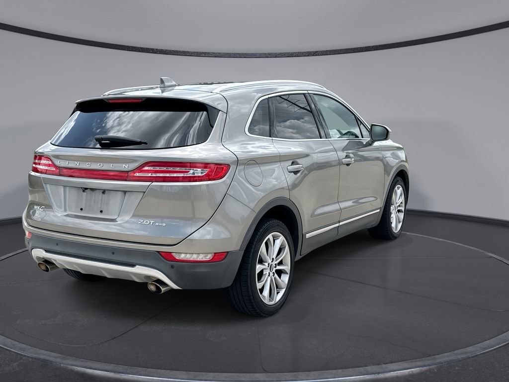 Used 2017 Lincoln MKC Select w/ Select Plus Package AWD/4WD image 11