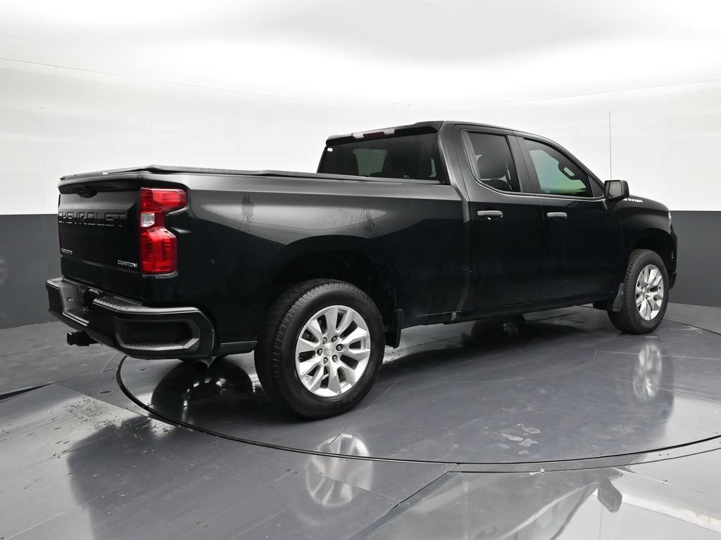 Used 2023 Chevrolet Silverado 1500 Custom RWD image 5