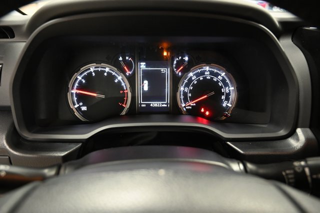 Used 2024 Toyota 4Runner TRD Off-Road image 30