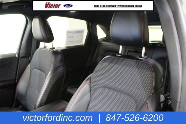 Used 2023 Ford Escape ST-Line Select w/ Tech Pack #2 image 2