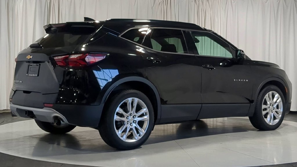 Used 2019 Chevrolet Blazer LT w/ Sun and Wheels Package AWD/4WD image 10