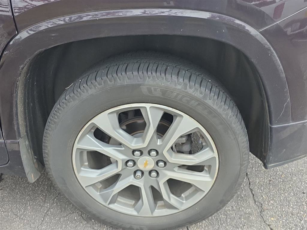 Used 2020 Chevrolet Traverse Premier w/ LPO, Floor Liner Package image 13