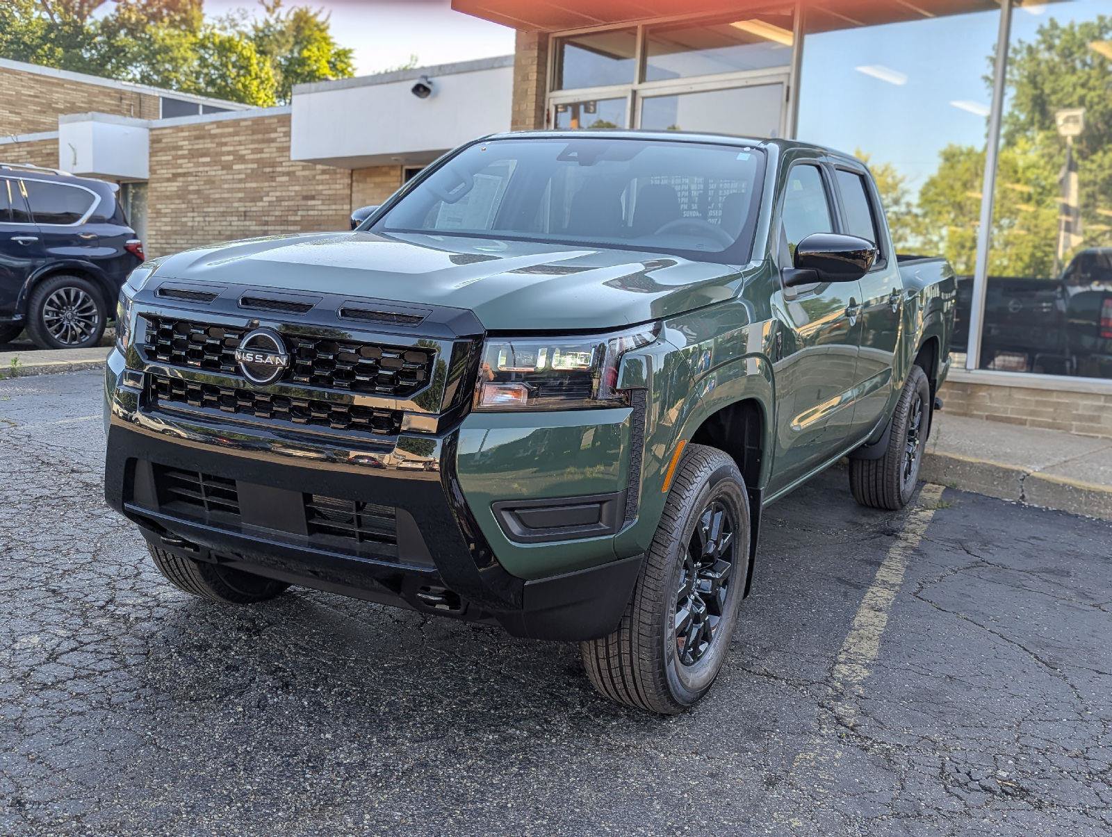 New 2026 Nissan Frontier SV w/ All-Weather Content Package AWD/4WD image 3