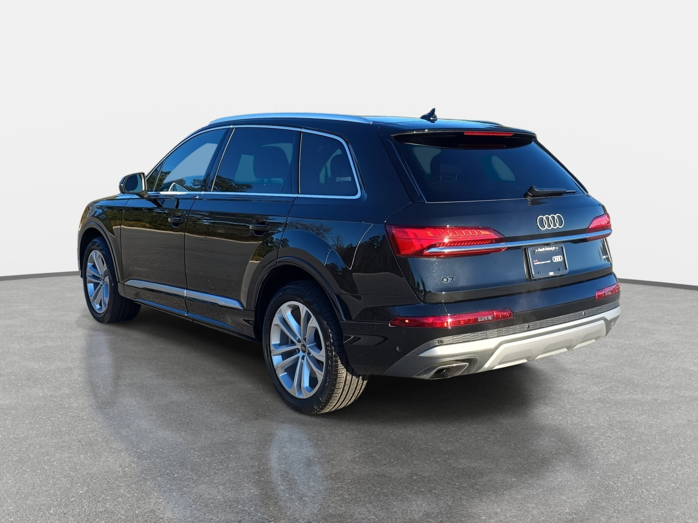 Certified 2025 Audi Q7 3.0T Premium Plus w/ Premium Plus Package image 7