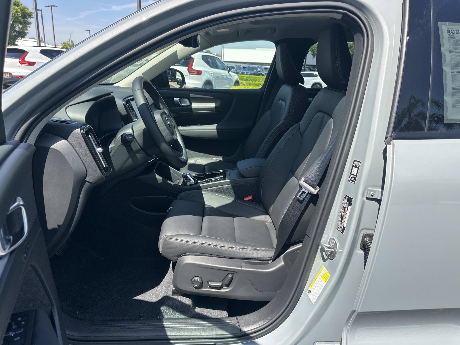 New 2026 Volvo XC40 B5 Plus w/ Protection Package Premier AWD/4WD image 13