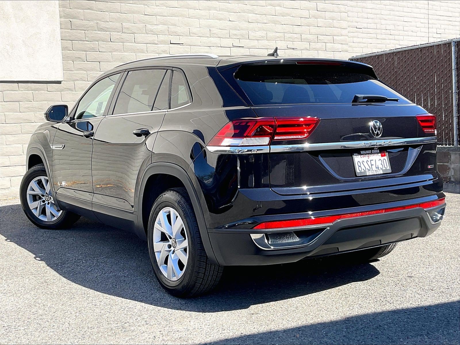 Certified 2020 Volkswagen Atlas Cross Sport S AWD/4WD image 10