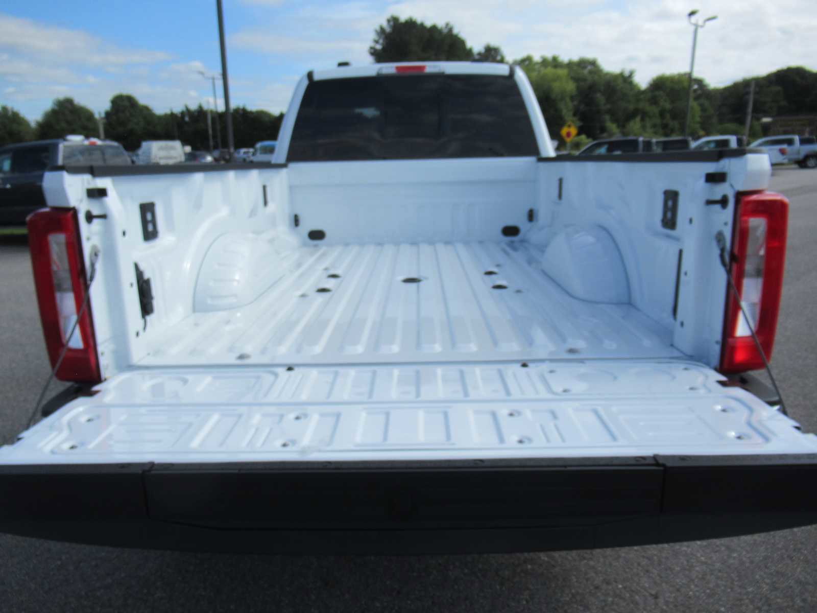 New 2026 Ford F350 XL w/ XL Off-Road Package image 10