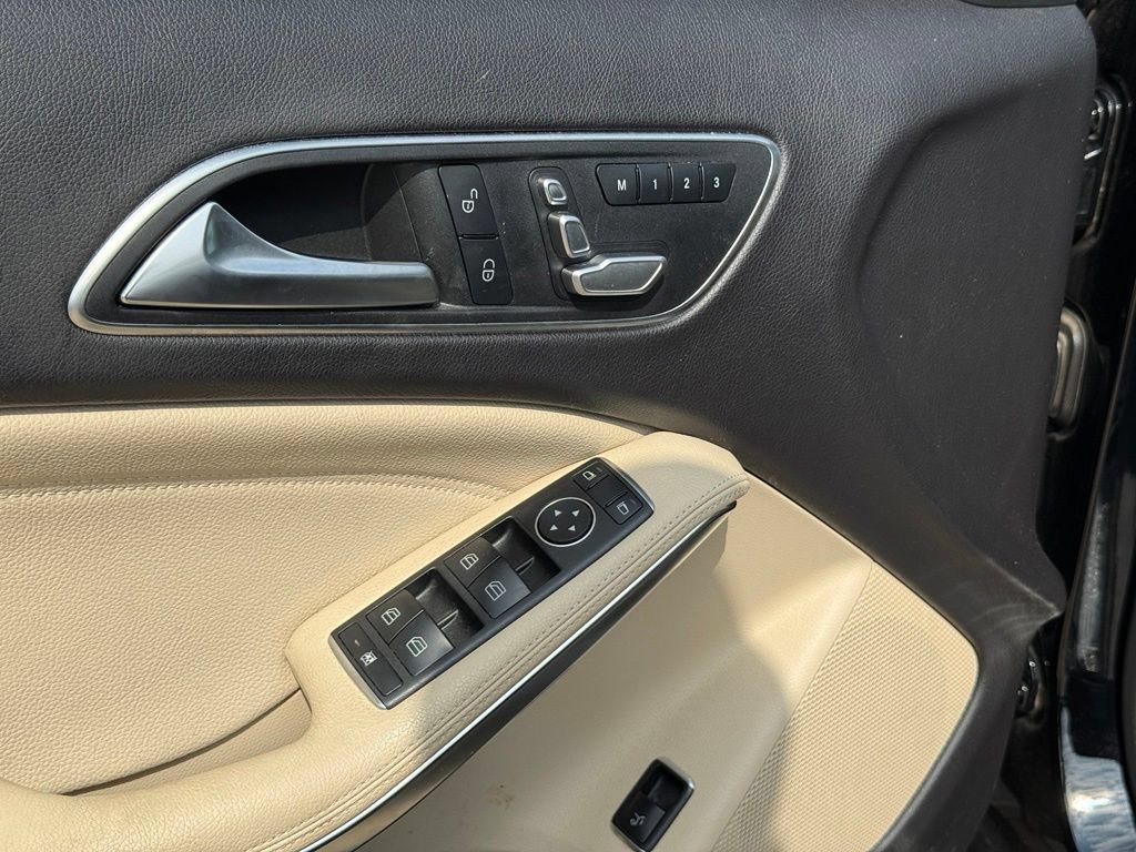 Used 2019 Mercedes-Benz GLA 250 w/ Convenience Package image 10