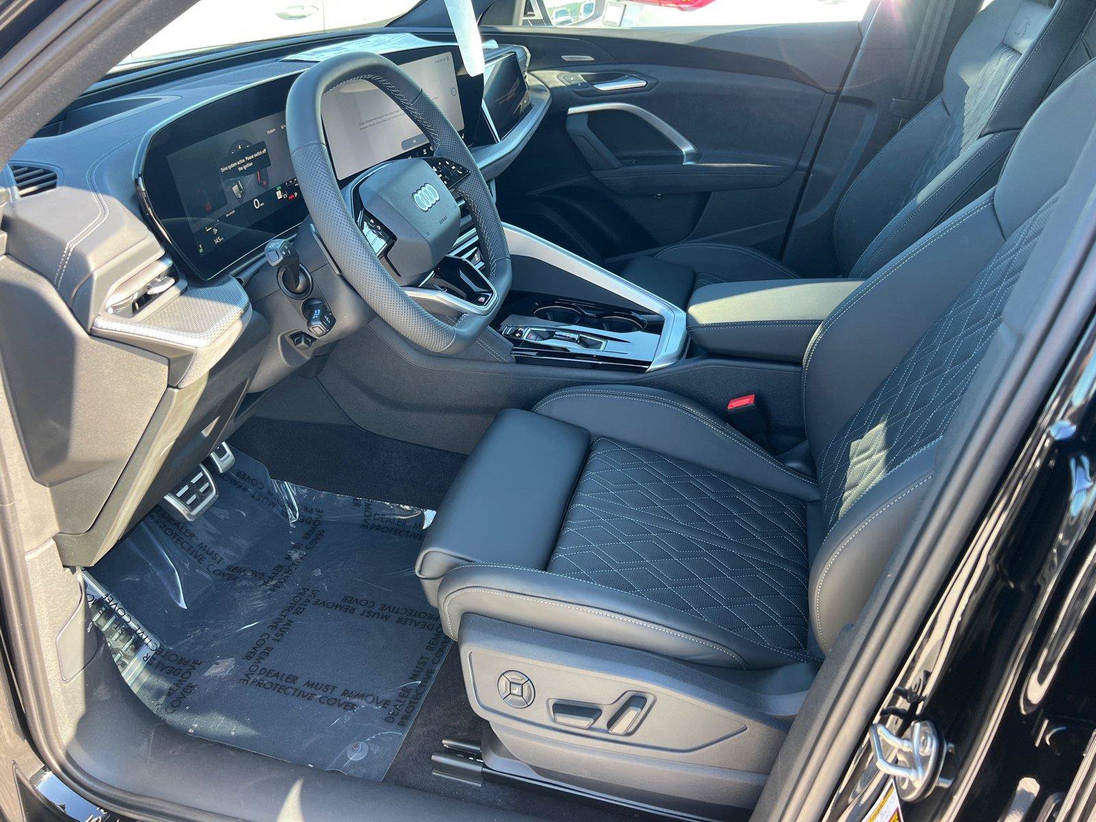 New 2026 Audi SQ5 Prestige AWD/4WD image 9