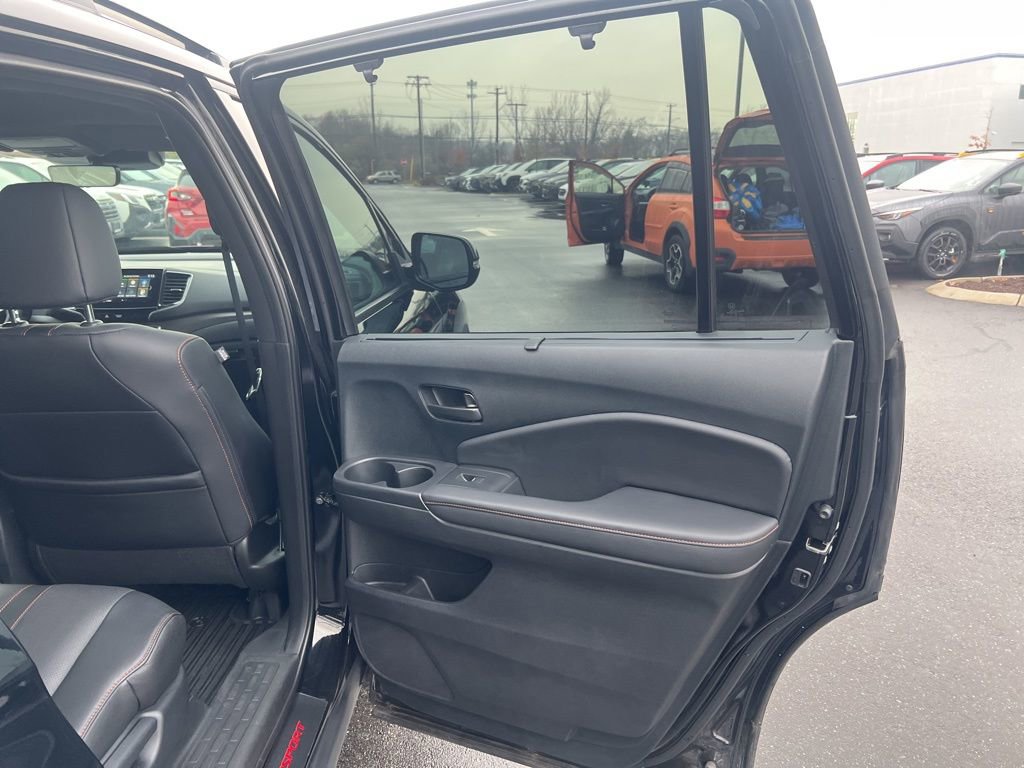Used 2023 Honda Passport TrailSport image 43