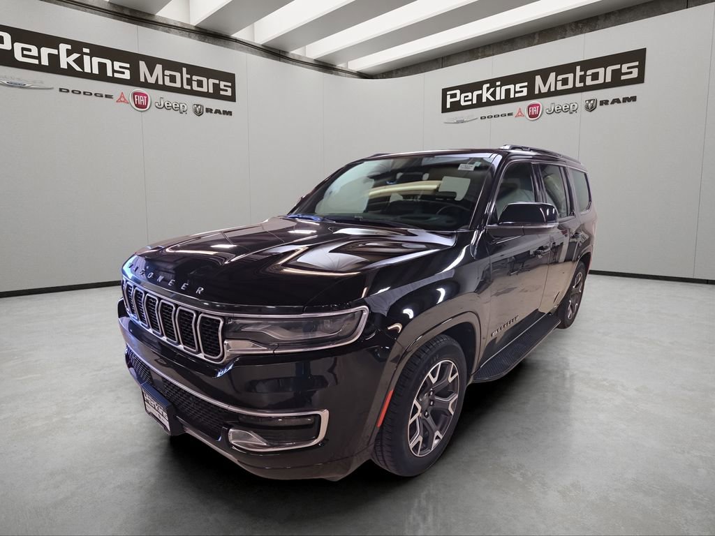 Used 2023 Jeep Wagoneer Series III w/ Preferred Equipment Group image 1