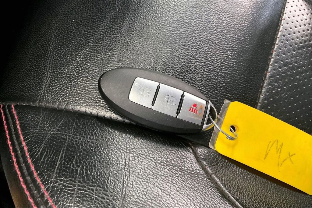 Used 2016 Nissan Juke SL image 7