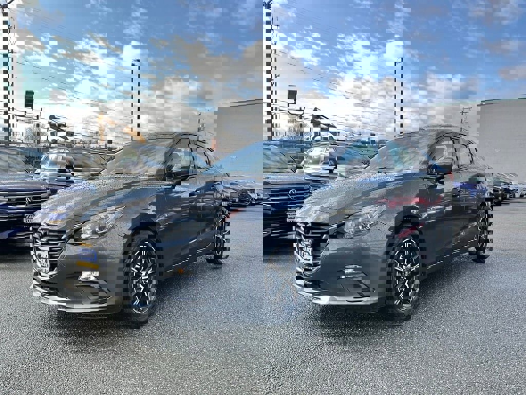 Used 2014 MAZDA MAZDA3 i Sport image 4