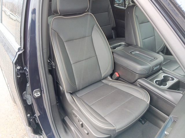 Used 2024 Chevrolet Tahoe Premier AWD/4WD image 55
